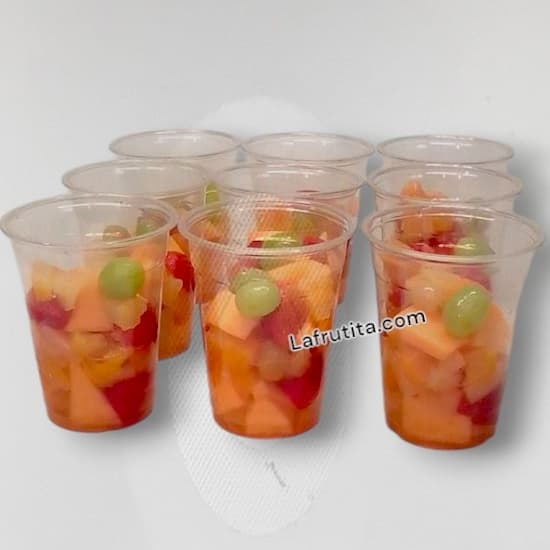 12 Ensaladas de Frutas  Delivery a domicilio Regalos Lima Peru - Cod:BIP08