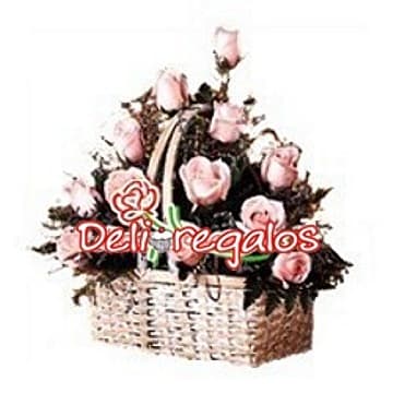 Canasta con Rosas Delivery Regalos Lima y Callao a domicilio  - Cod:ARL07