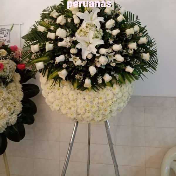 Coronas Funeraria 2.4 Metros con rosas Premium - Cod:FNB20