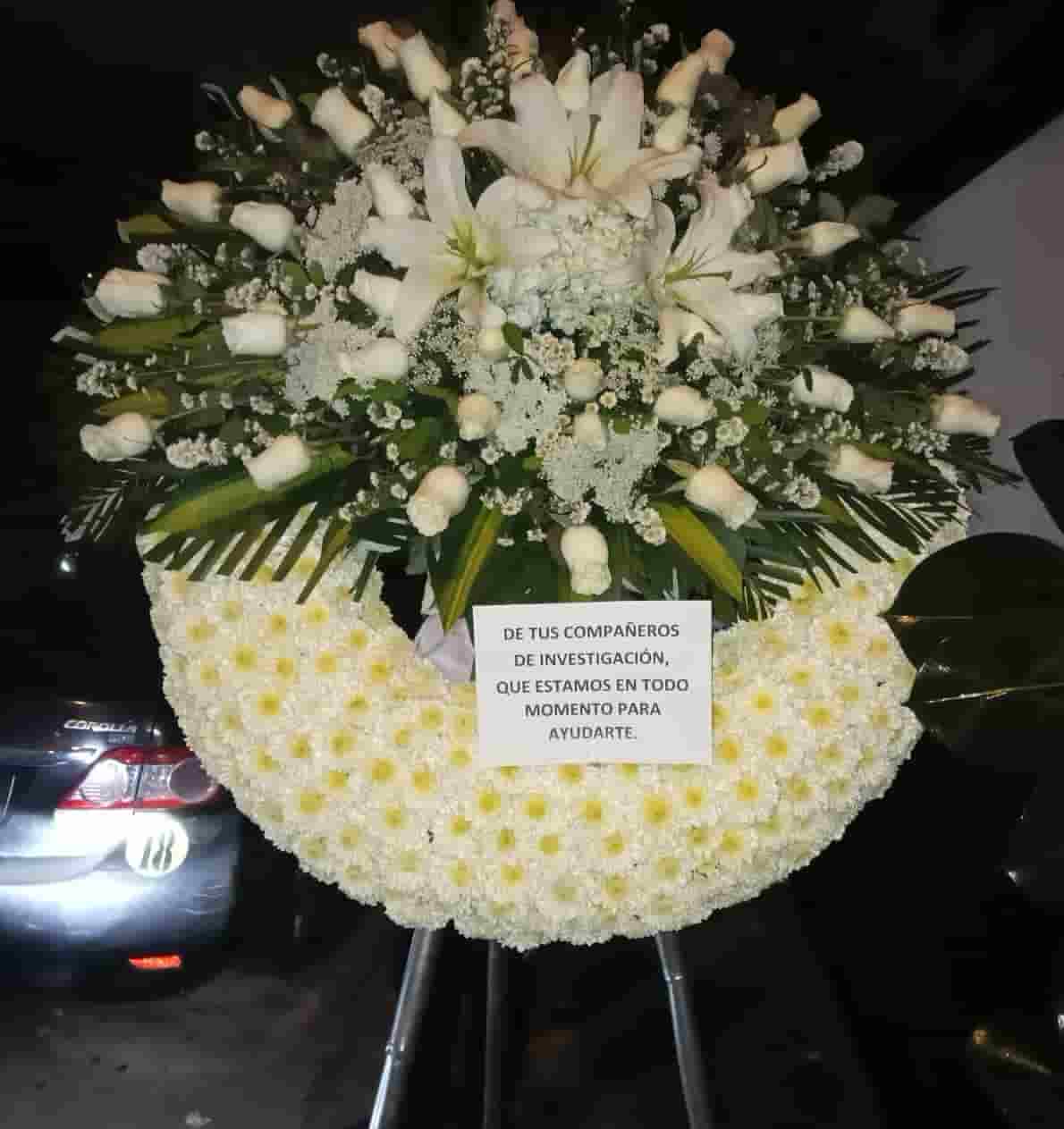 Corona Funebre Express - Cod:FNB30