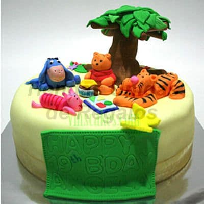 Torta Winnie Pooh | Delivery de de Tortas en Lima | Tortas a Peru - Cod:WBE24